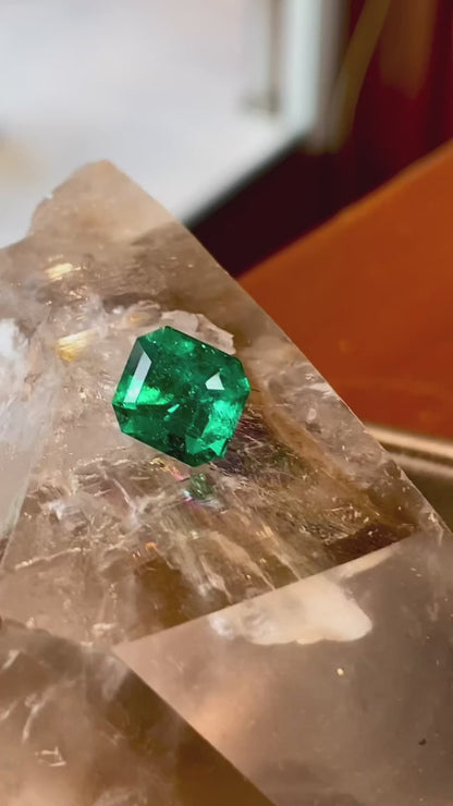 4.18 Carats Beautiful Natural Columbian Emerald