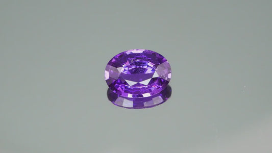 One Carat 100% Natural Color Changing Sapphire