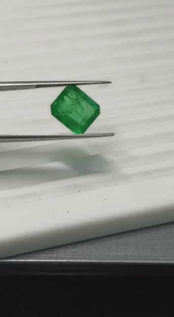 3.11 Carats 100% Natural Swat Emerald